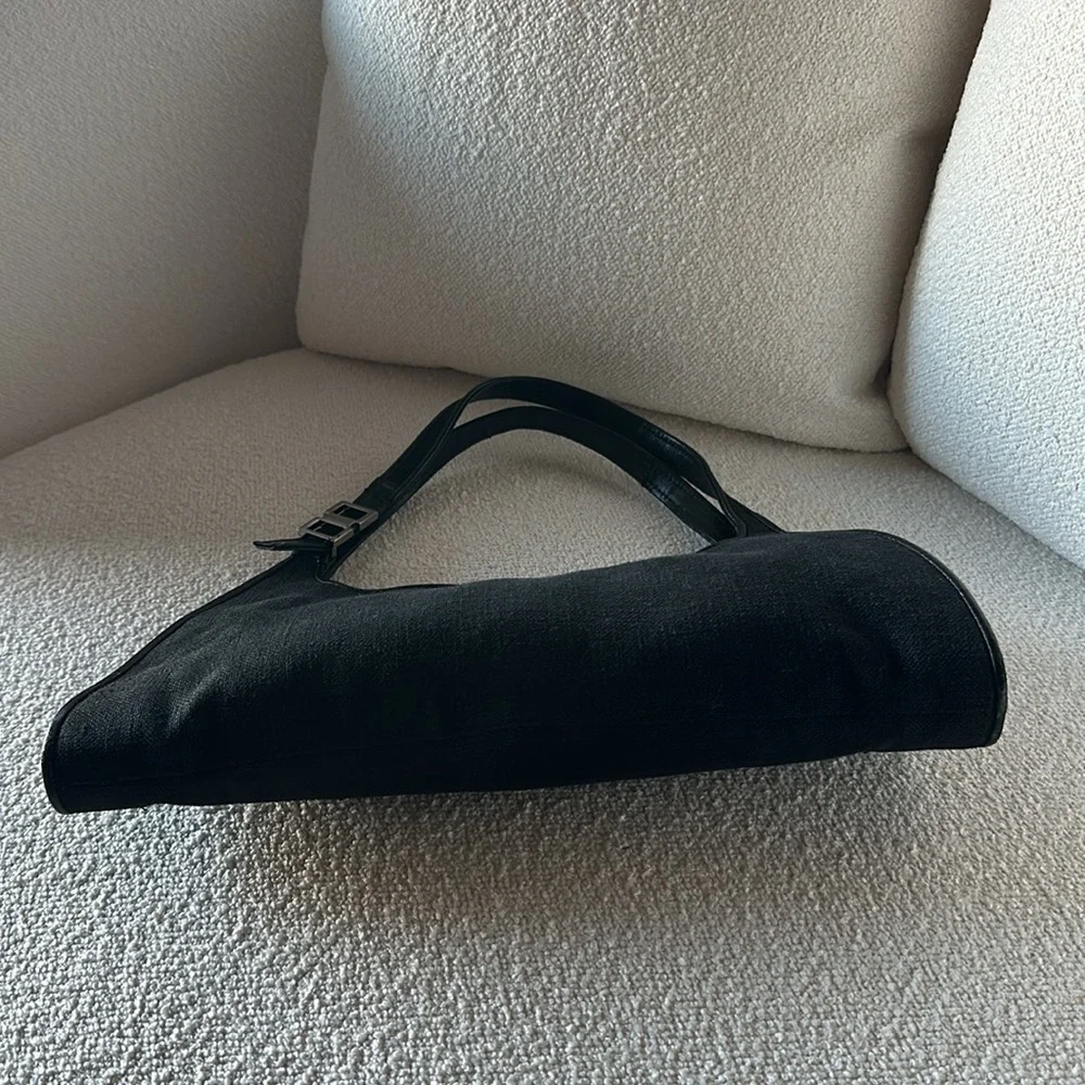 Gucci Black Shoulder Bag - Picture 3 of 17